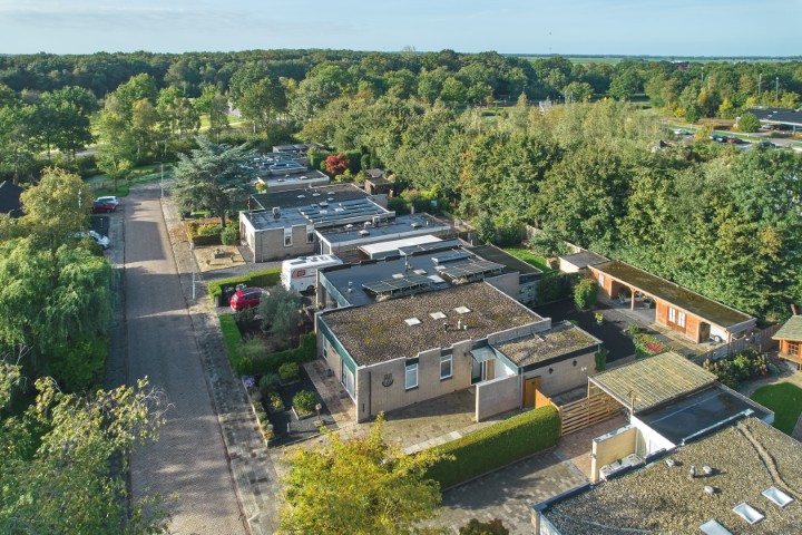 Twee-onder-één-kap te koop: Zuiderveldplantsoen 16, Joure